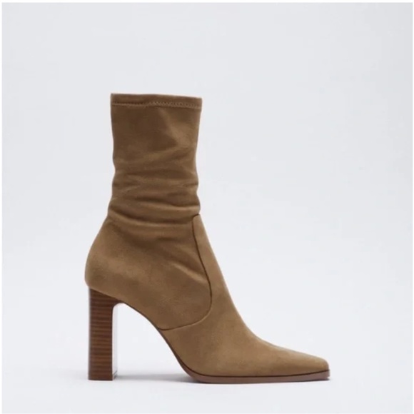 Boots - Picture 1 of 9